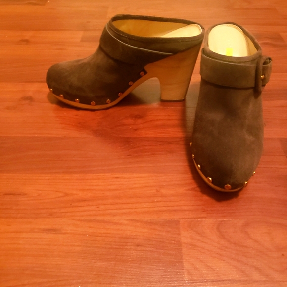 Veronica Beard * Pecan * "Dacey" Suede * Mule Heels * Size 7.5 * NWD - Picture 3 of 7